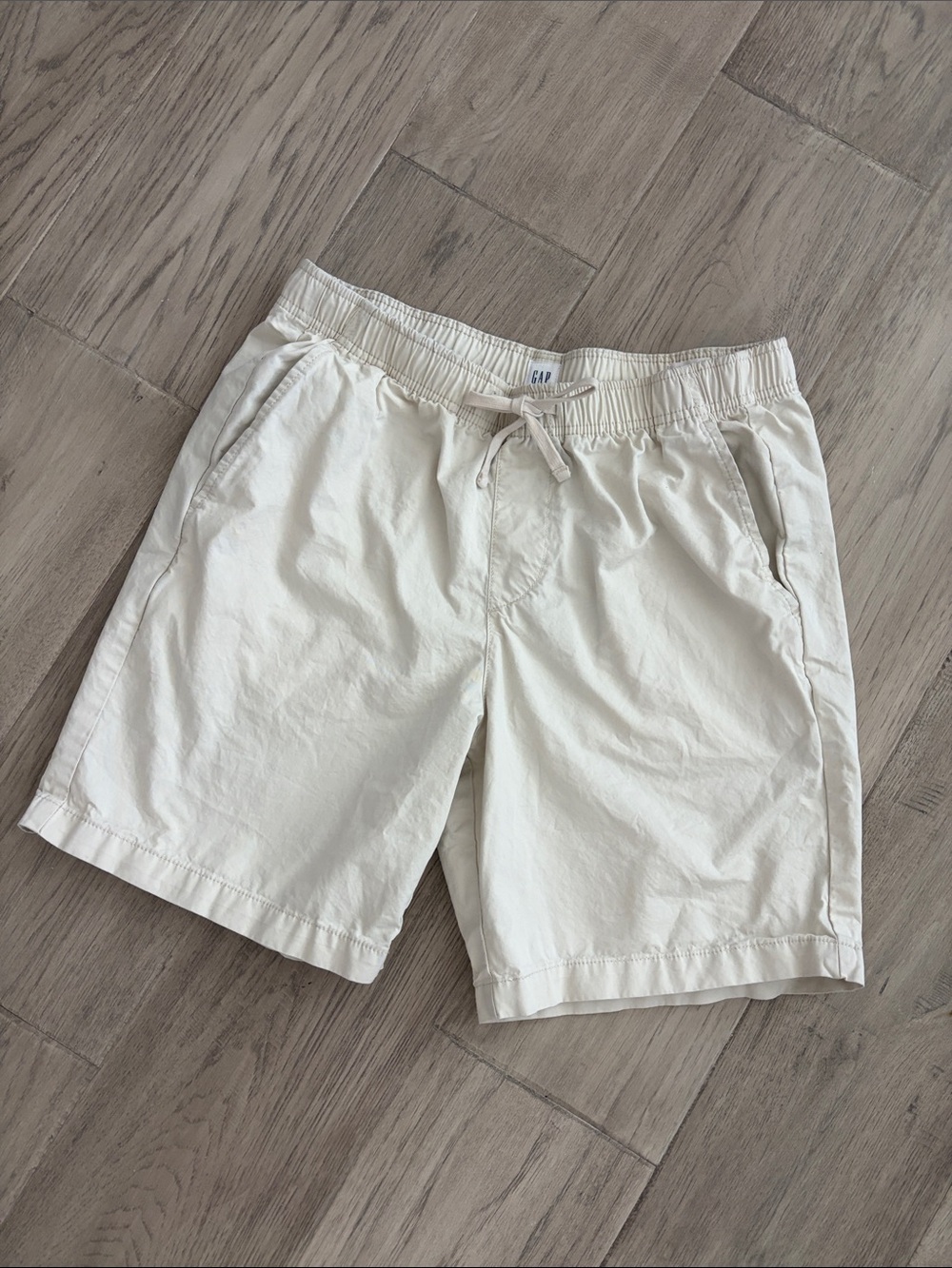 NWOT GAP Easy Cotton Shorts